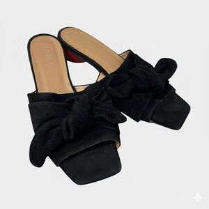 MAGUIRE Suede Bow Accents Slides